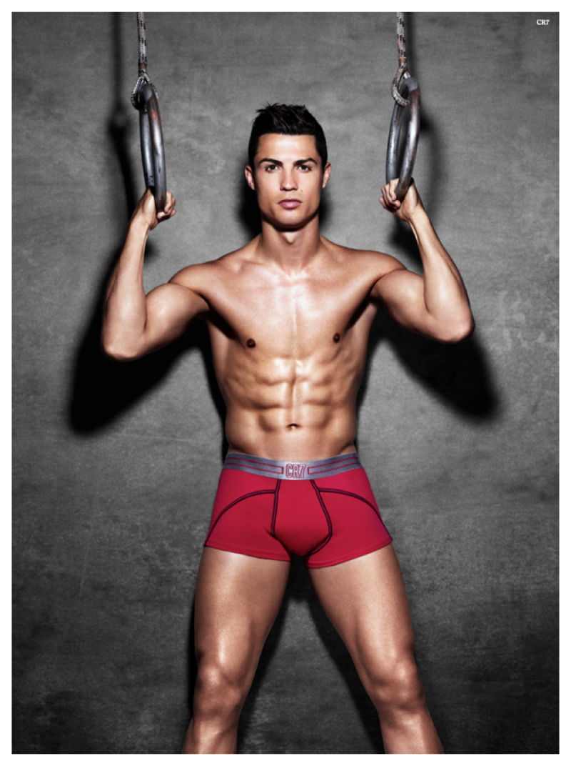 Cristiano-Ronaldo-CR7-Underwear-Spring-Summer-2015-Campaign-Shoot-001-800x1072