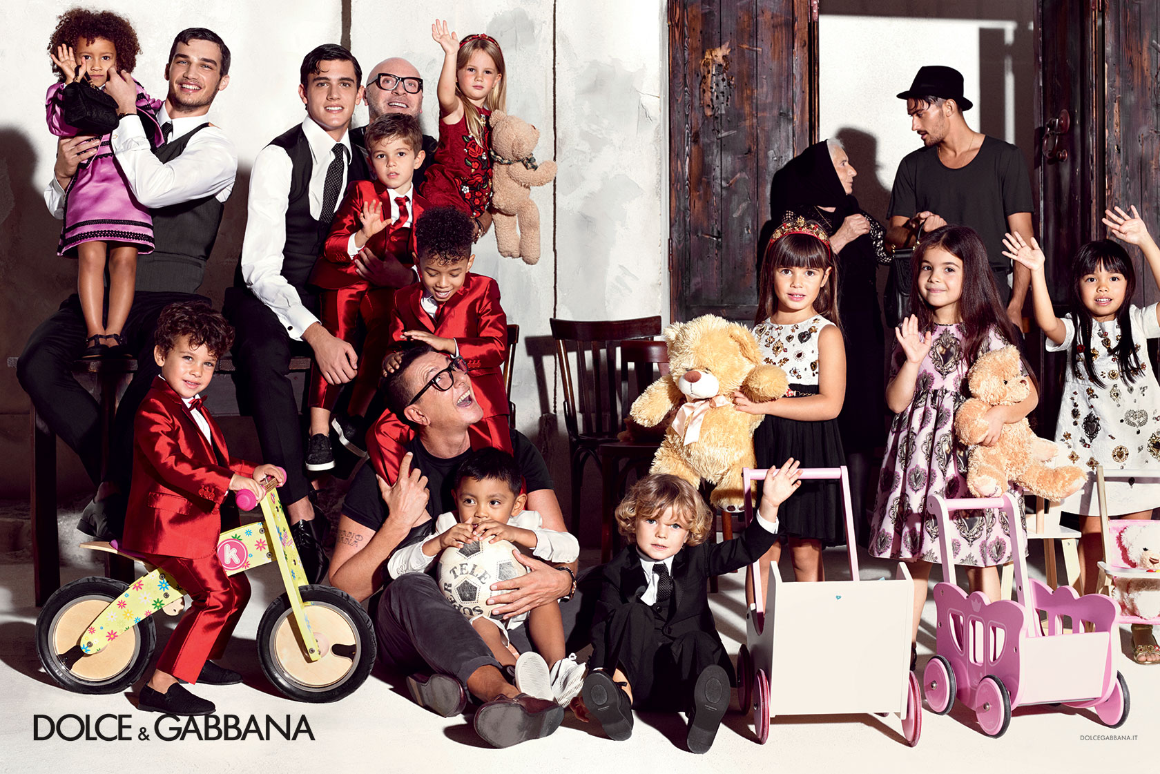 dolce-and-gabbana-summer-2015-child-advertising-campaign-02-zoom