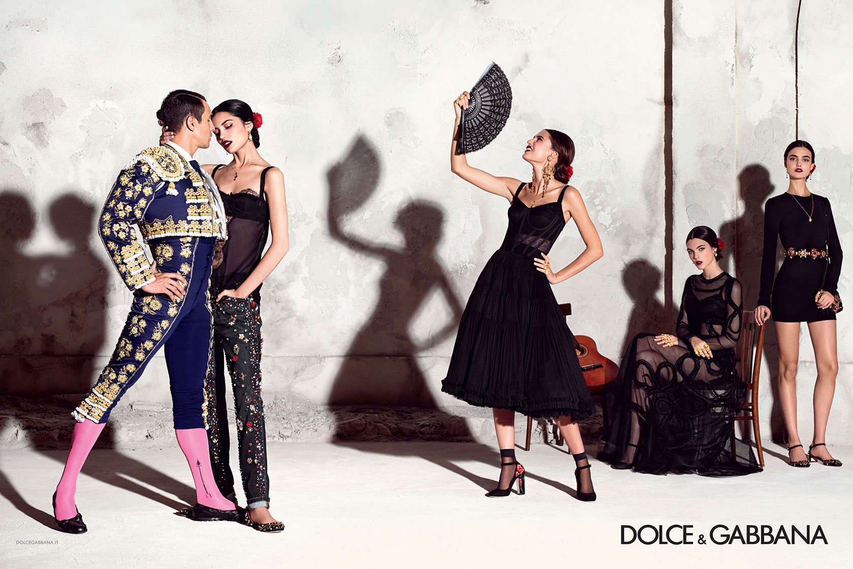 dolce-and-gabbana-summer-2015-women-advertising-campaign-06-zoom